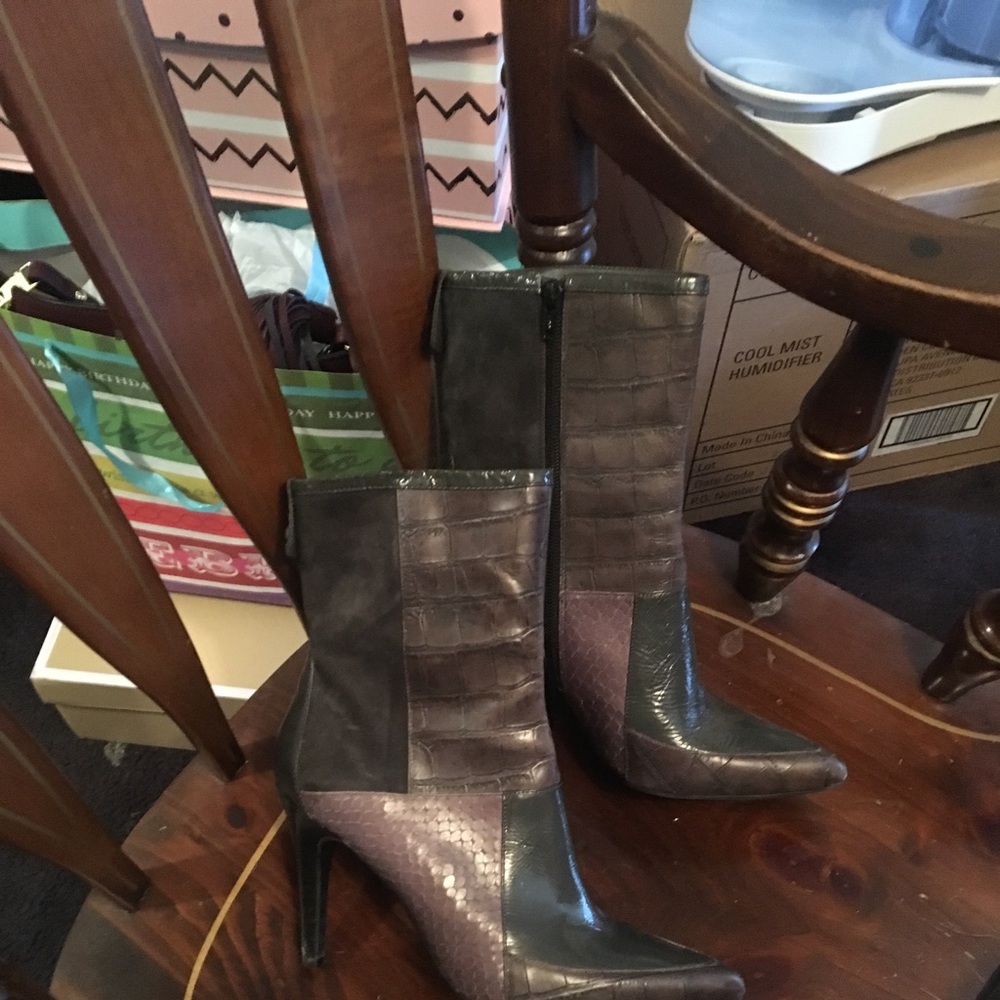 Nine West grey boots worn once